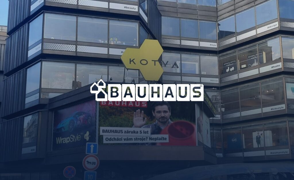 Purchase of digital billboards for Bauhaus
